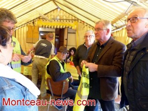 Montceau Gilet dérobé