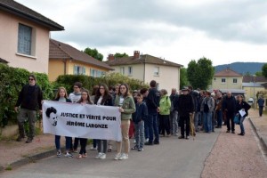 Marche à Cluny en mémoire de Jérôme Laronze