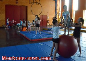 Saint-Vallier : l’école de cirque du FJEP
