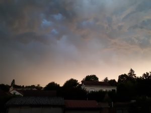 Orage sur le bassin minier