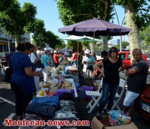 Montceau-les-Mines : Familles de France