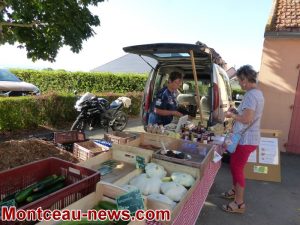 Marigny  : Le petit marché des VillaJoies