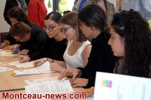 Montceau-les-Mines  : Bourse au BAFA