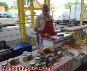 Marché des Producteurs de Pays ( Saint Sernin du Bois)
