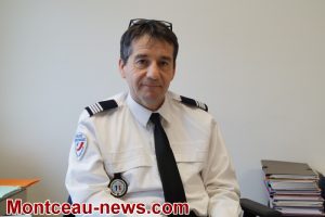 Le commandant Fabrice Berthelon prépare son départ