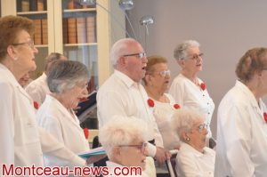 Montceau-les-Mines : Chorale de Peupliers.