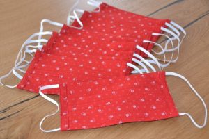 Distribution de masques à Perrecy et Rozelay