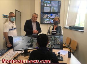 Montceau-les-Mines : visite du centre de supervision urbain