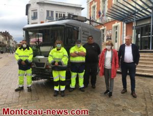Montceau-les-Mines: une balayeuse pour la ville.