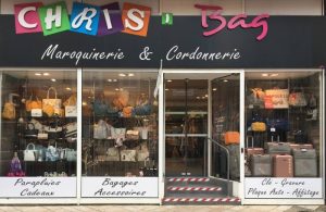 Dernière minute avant confinement à Montceau (Commerce)