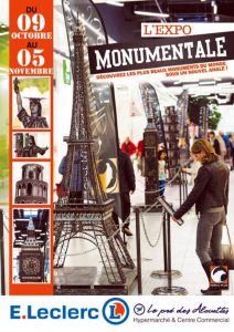 Dans la galerie du centre Leclerc