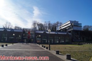 100 000 € par an pour soutenir la filière AES au centre universitaire du Creusot