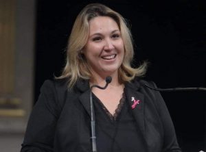 « Contre les violences faites aux femmes »