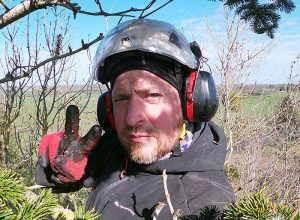 Du nouveau sur le bassin minier : un spécialiste en destruction de nids de guêpes et frelons