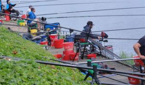 Concours de pêche à Montceau