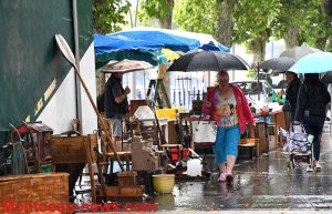 Montceau-les-Mines : Marché aux puces populaire