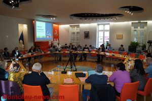 Conseil municipal de Montceau-les-Mines : rentrée des élus à la mairie