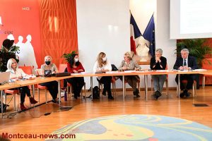 Montceau-les-Mines : vie scolaire