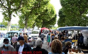 Montceau-les-Mines : Puces populaire