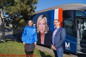 Élections présidentielles : le Bus Marine à Montceau-les-Mines
