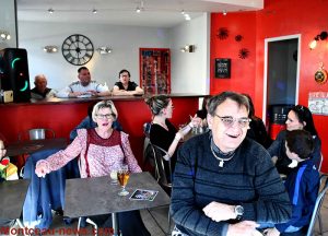 Montceau-les-Mines : au bar du Pont-Levant