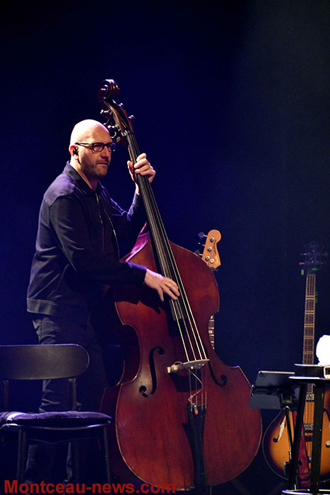 Victoires de la musique : Hubert-Félix Thiéfaine évoque schizophrénie et  folie - Purepeople