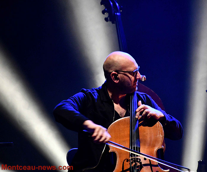 Victoires de la musique : Hubert-Félix Thiéfaine évoque schizophrénie et  folie - Purepeople