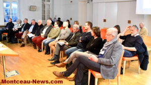 Montceau-les-Mines : en mairie