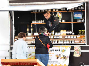 Marché de producteurs à Saint-Romain-sous-Gourdon