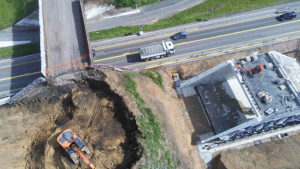 Suivi du chantier de mise à 2X2 voies de la RCEA à Montceau