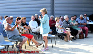 Montceau-les-Mines : Réunion de quartier au Bois Roulot sur la terrasse du centre nautique