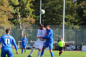 Football, place désormais au championnat