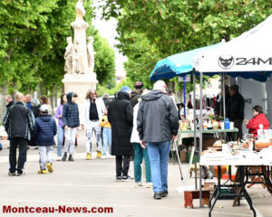Montceau-les-Mines : Marché aux puces populaire de la Bouquinerie
