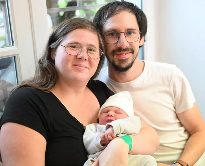 bebe-elliot-2609241