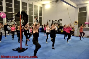 Montceau,  au centre sportif Salengro, le Fight Club « boxe pour elles »