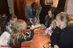 Montceau : Le Petit Guichet et la Pioche enchantée fêtent Halloween