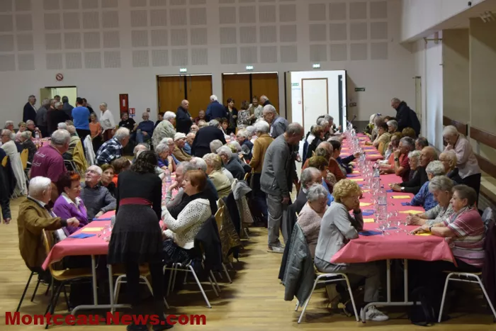 repas-senior-blanzy161030