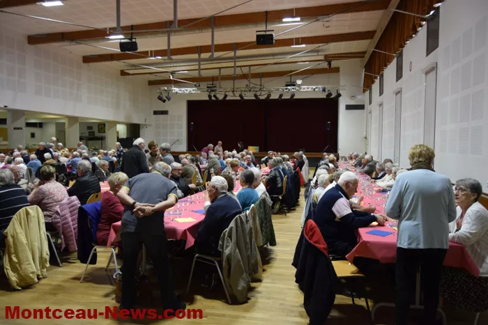 repas-senior-blanzy161035