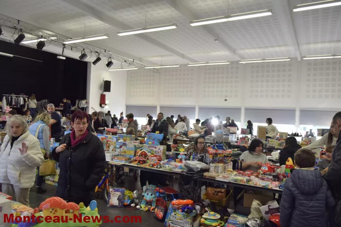 bourses-jouets-sanvignes-241124161030