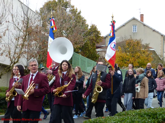 ceremonie-11-NOV-Sanvignes-111124161036