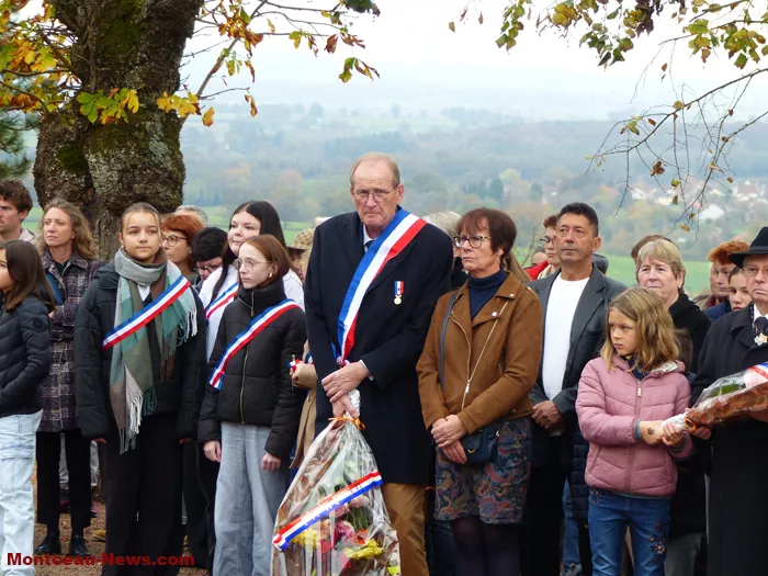 ceremonie-11-NOV-Sanvignes-111124161048
