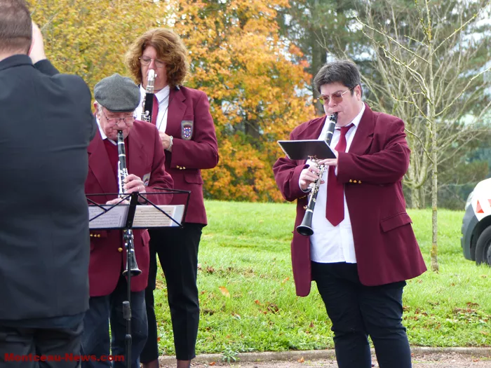 ceremonie-11-NOV-Sanvignes-111124161078