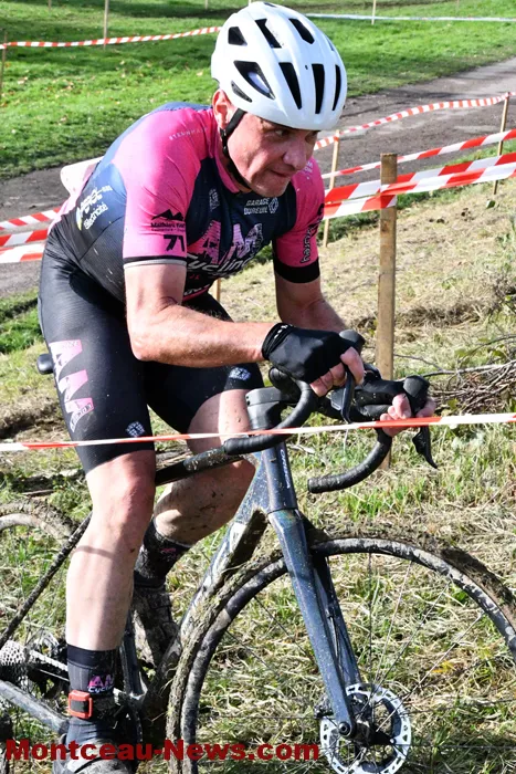 cross-parc-261124161026