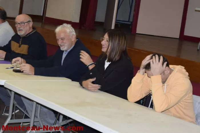 ferme-prison-161124161028