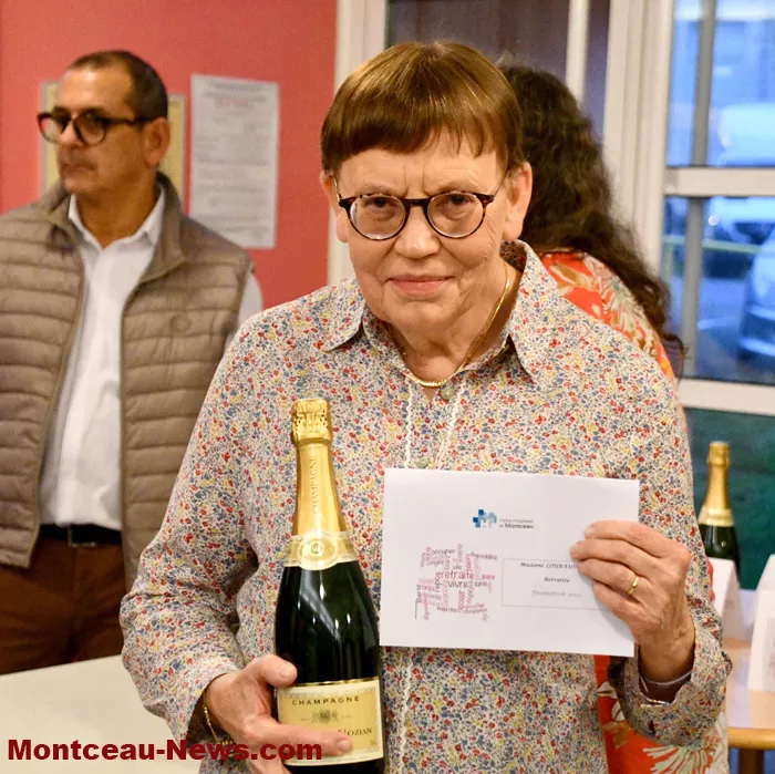 hopital-ceremonie-081124161037