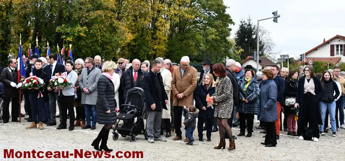 mont-commemo-121124161025