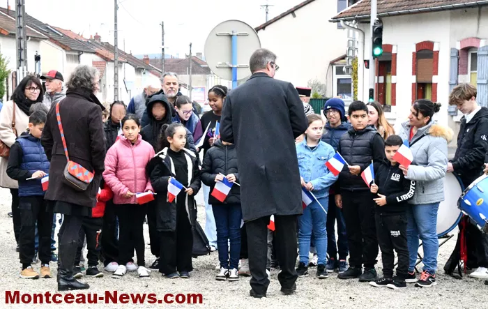 mont-commemo-121124161026