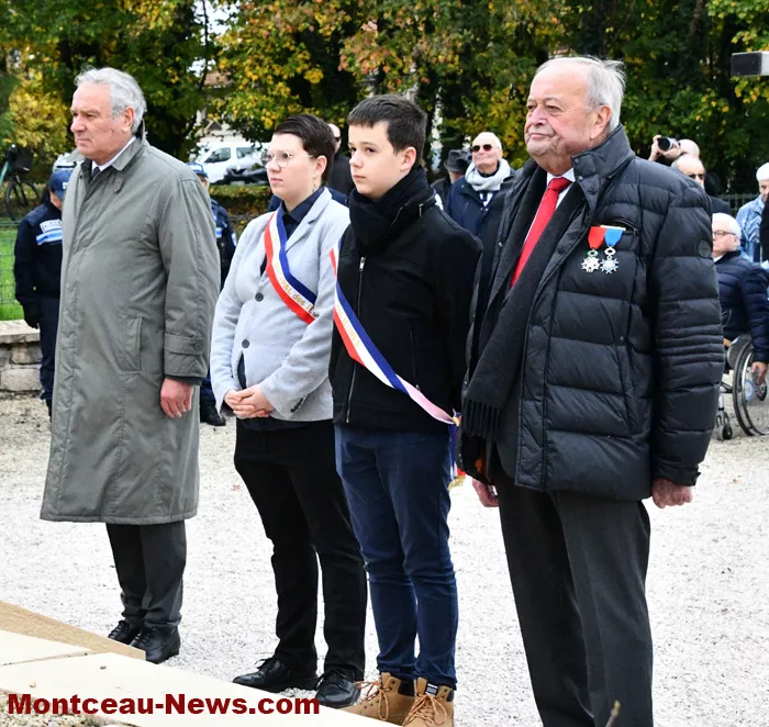 mont-commemo-121124161038