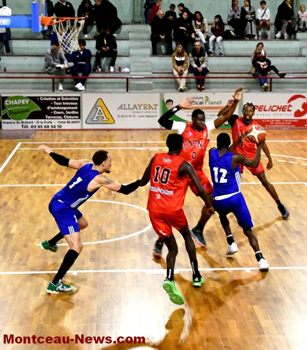 montceau-basket-bmo-031124161027