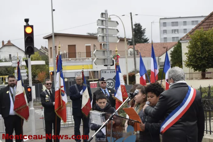 saint-vallier-111124161035